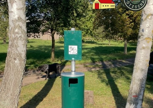 Errichtung_Tischtennisplatte_mit_Doppelsitzbank_2 (Förderverein der Freiwilligen Feuerwehr Pötzschau e. V.)