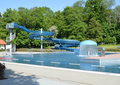 Freibad_Böhlen (Stadtverwaltung Böhlen)