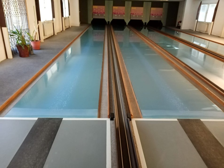 Reparatur_Bahnkunststoffkegelbahn_1 (SV Blau-Weiß Deutzen)