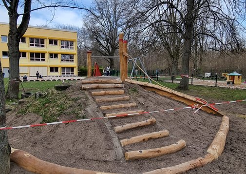 Rutschenberg_Böhlener_Knirpse_2 (Stadtverwaltung Böhlen)