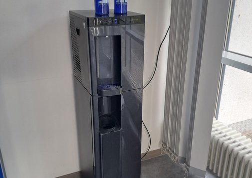 Wasserspender_1 (Förderverein des Beruflichen Schulzentrums Leipziger Land e. V.)